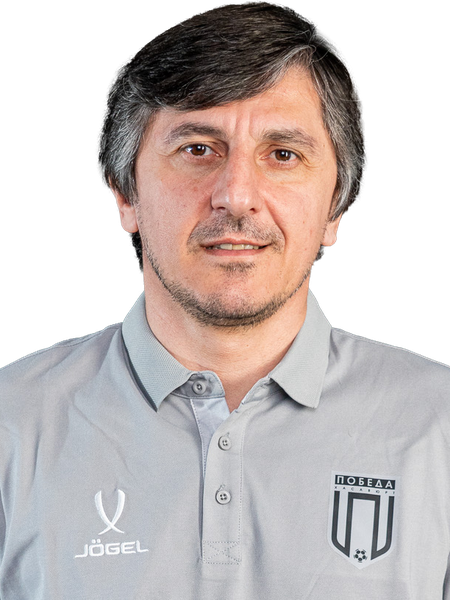 Главный тренер